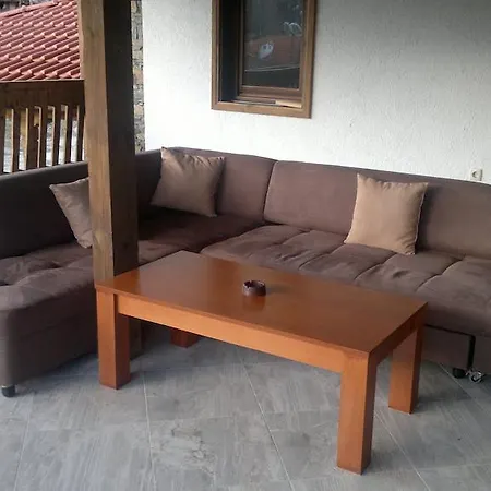 Ferienhaus House Slavyanka *